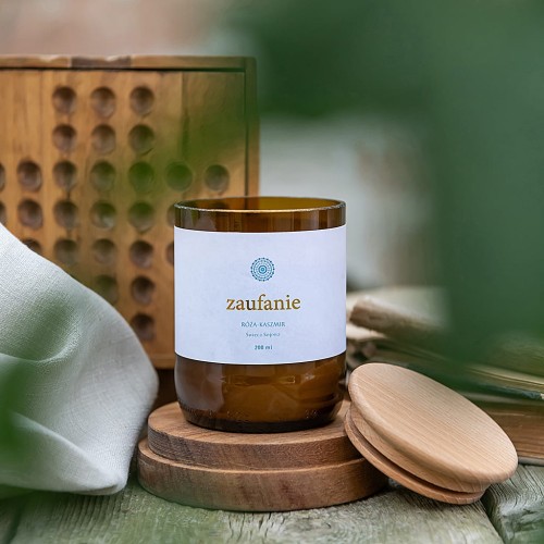 Ekologiczna świeca sojowa ZAUFANIE 200 ml 
Mandala HARMONY by Mandala Yoga