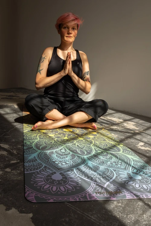 Antypoślizgowa-mata-PU-Chakra-Mandala-4mm-Mandala-Yoga-2.webp